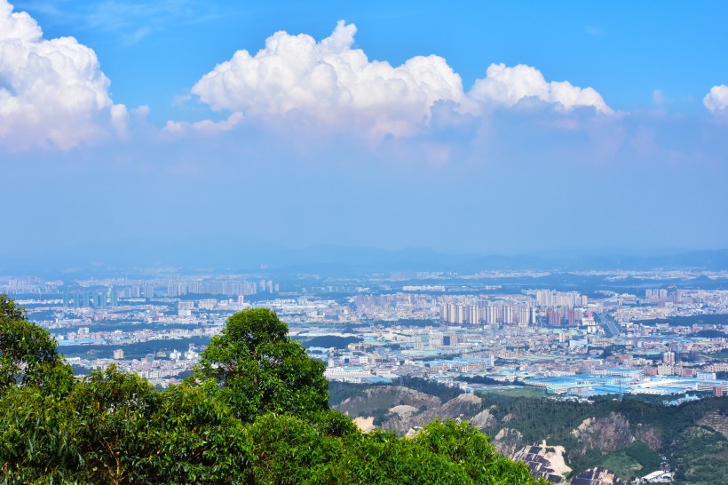 点击大图看下一张：广东东莞水濂山风景图片