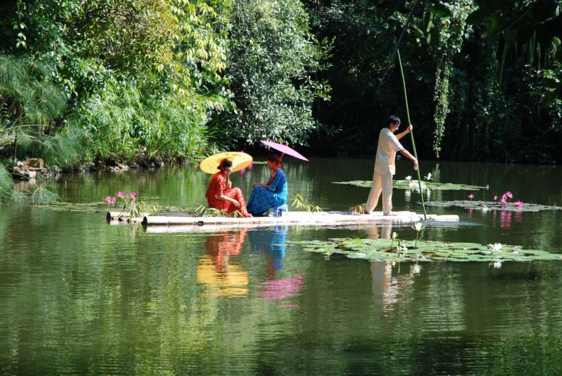 点击大图看下一张:四川九寨沟风光图片