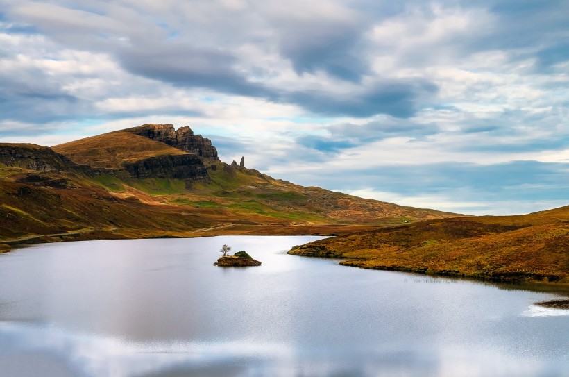 点击大图看下一张：苏格兰斯凯岛风景图片