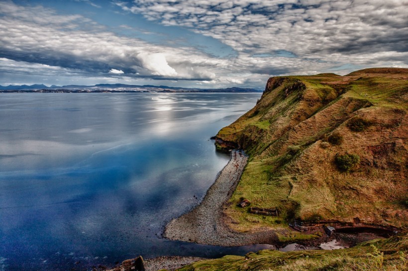 点击大图看下一张：苏格兰斯凯岛风景图片