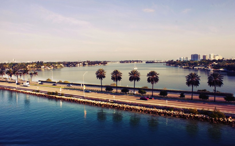 点击大图看下一张：美国佛罗里达城市风景图片
