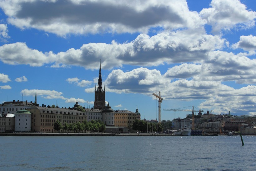 点击大图看下一张：瑞典首都斯德哥尔摩风景图片