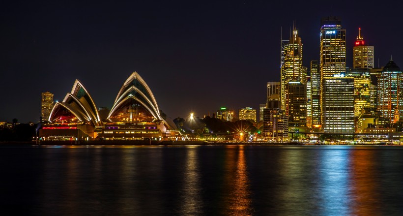 点击大图看下一张：澳大利亚悉尼夜景风景图片