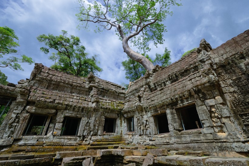 点击大图看下一张：柬埔寨塔布隆寺风景图片