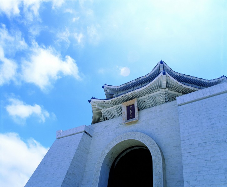 点击大图看下一张：台北·中正纪念堂
