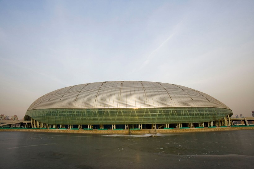 点击大图看下一张：天津奥林匹克中心图片