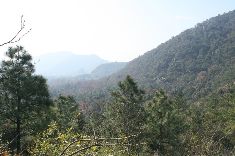 点击大图看下一张：苏州天平山风景图片