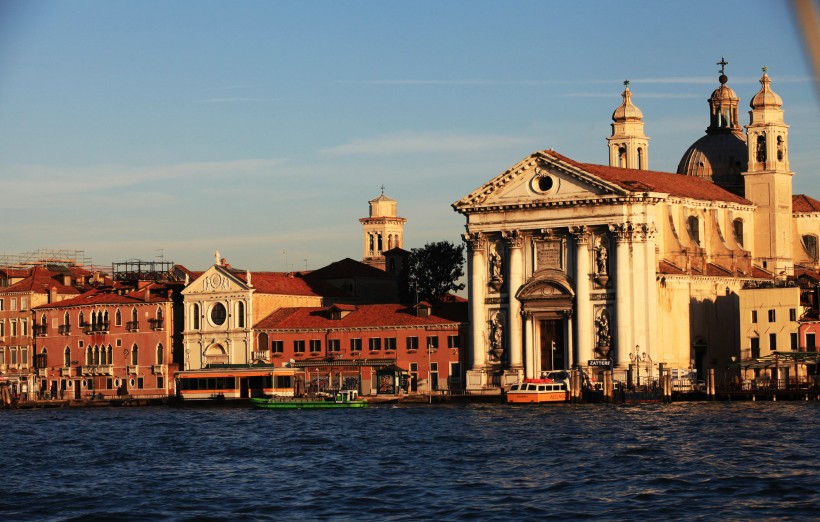 点击大图看下一张：意大利水城威尼斯图片