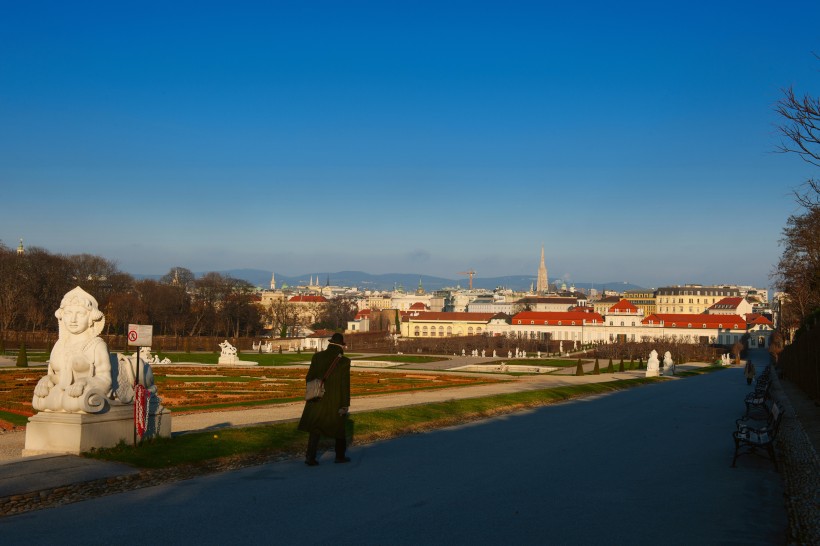 点击大图看下一张：奥地利首都维也纳秋天风景图片
