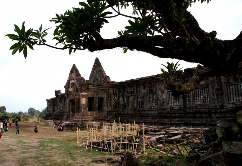 点击大图看下一张：老挝瓦普神庙风景图片