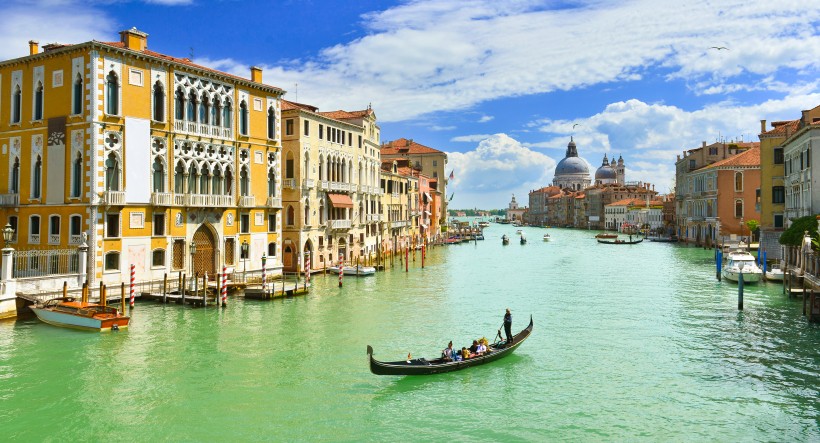 点击大图看下一张：威尼斯水城景色图片