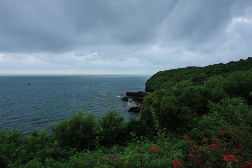 点击大图看下一张:广西北海涠洲岛风景图片