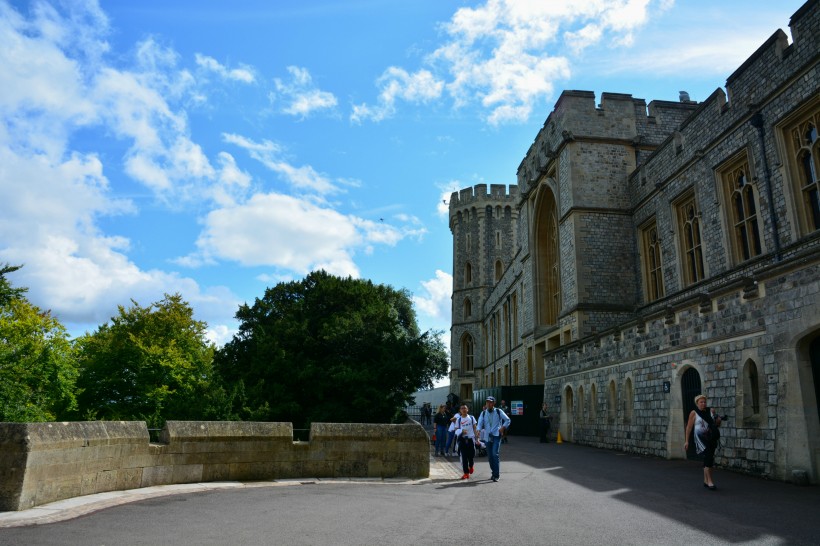 点击大图看下一张：英国温莎城堡风景图片