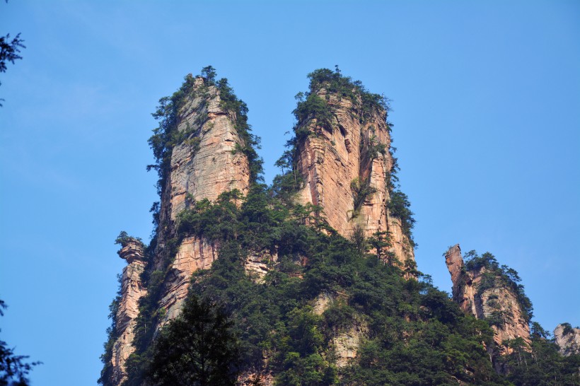 点击大图看下一张：湖南张家界武陵源风景图片