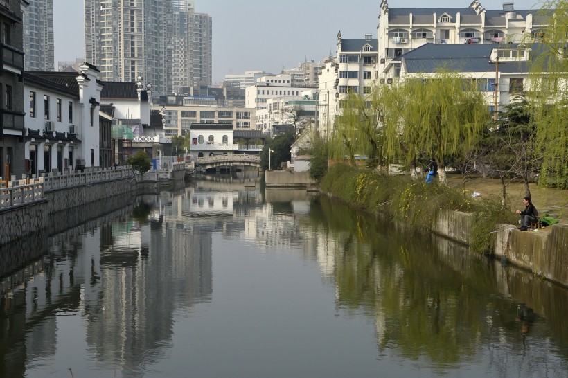 点击大图看下一张：无锡古运河风景图片