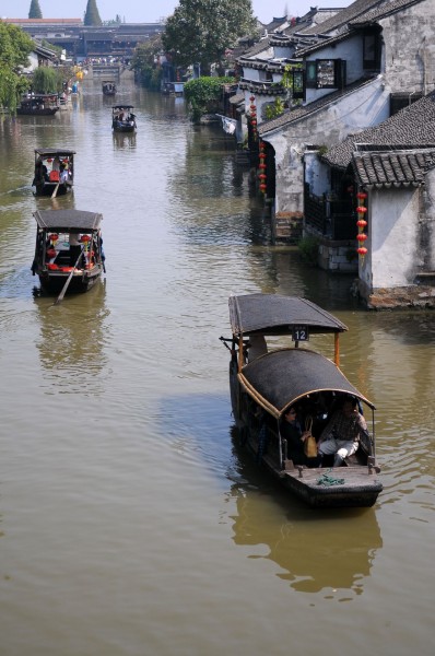 点击大图看下一张：乌镇东栅景区图片