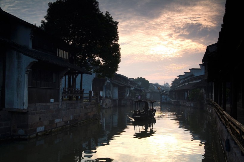 点击大图看下一张:乌镇东栅景区图片