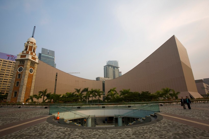 点击大图看下一张：香港尖沙嘴钟楼图片