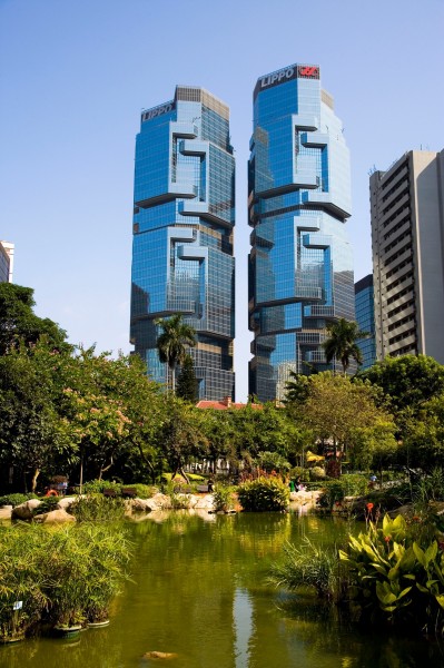 点击大图看下一张：香港力宝中心大厦图片