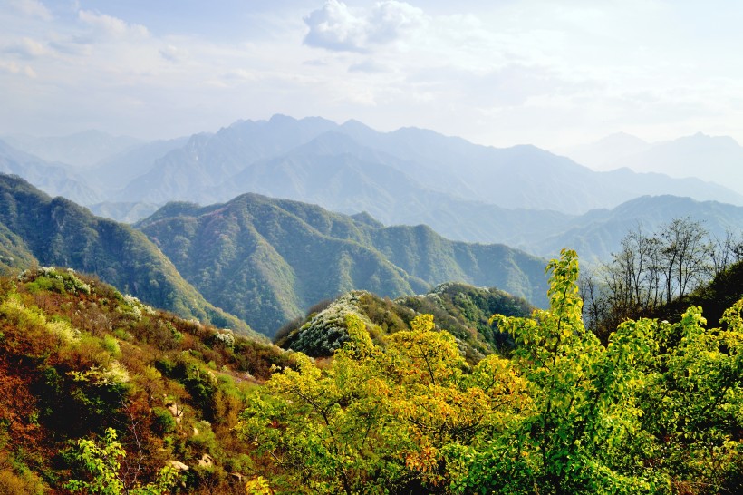 点击大图看下一张：陕西西安风景图片