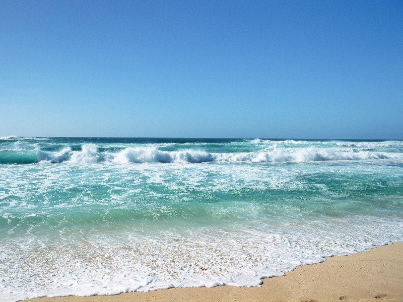 点击大图看下一张：夏威夷海滩图片