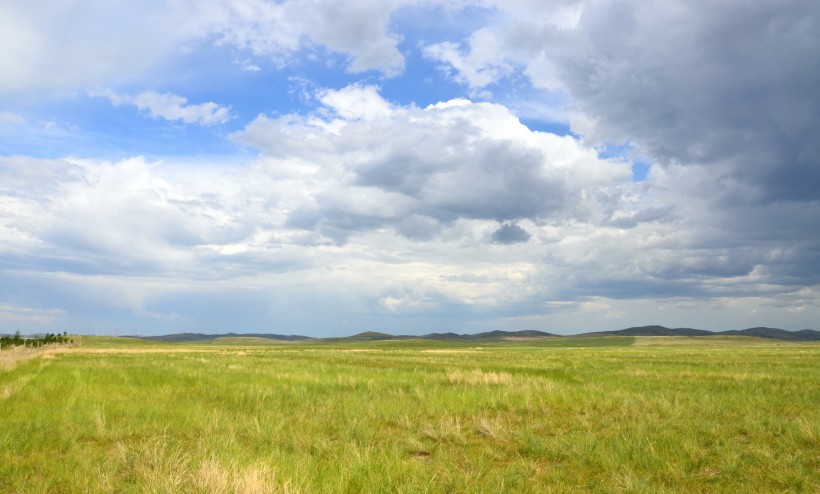 点击大图看下一张：内蒙古锡林郭勒风景图片