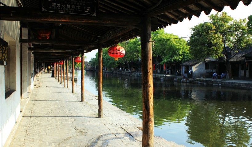 点击大图看下一张：浙江嘉兴西塘古镇风景图片
