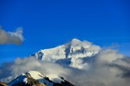 西藏珠穆朗玛峰风景图片_9张