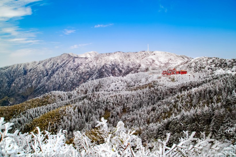 点击大图看下一张：湖南阳明山国家森林公园风景图片