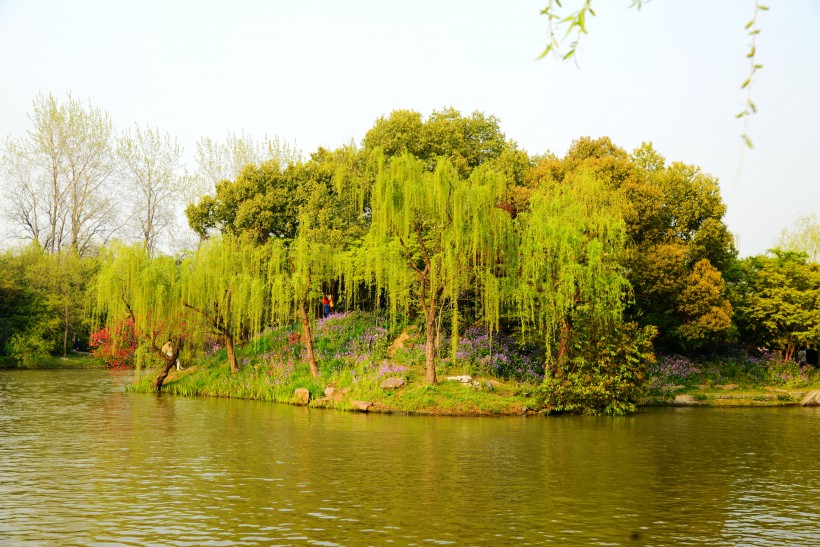 点击大图看下一张：江苏扬州风景图片
