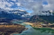 西藏雅鲁藏布大峡谷风景图片_12张