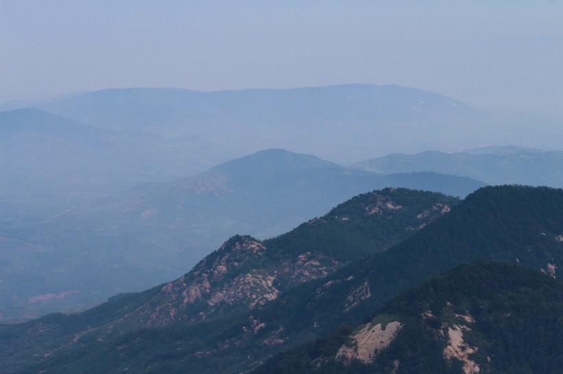 点击大图看下一张：山东沂山风景图片