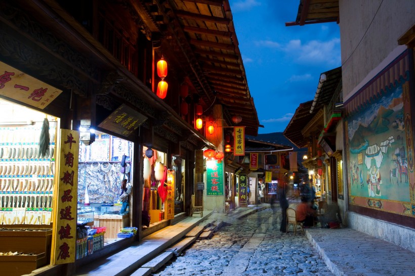 点击大图看下一张:云南香格里拉图片