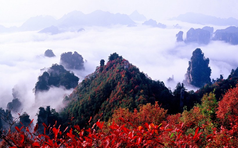 点击大图看下一张：湖南张家界风景图片