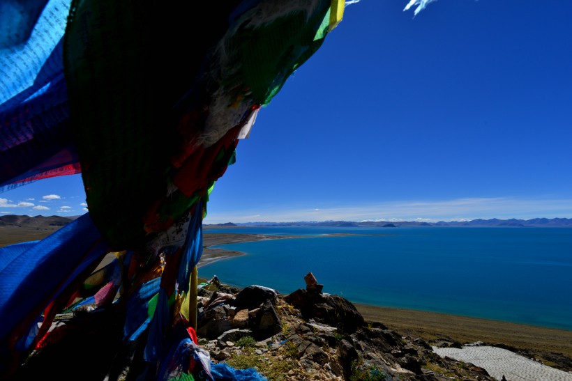 点击大图看下一张：西藏扎日南木错风景图片