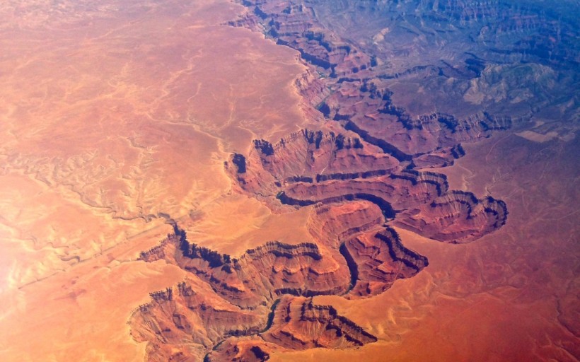 点击大图看下一张：震撼的美国大峡谷图片
