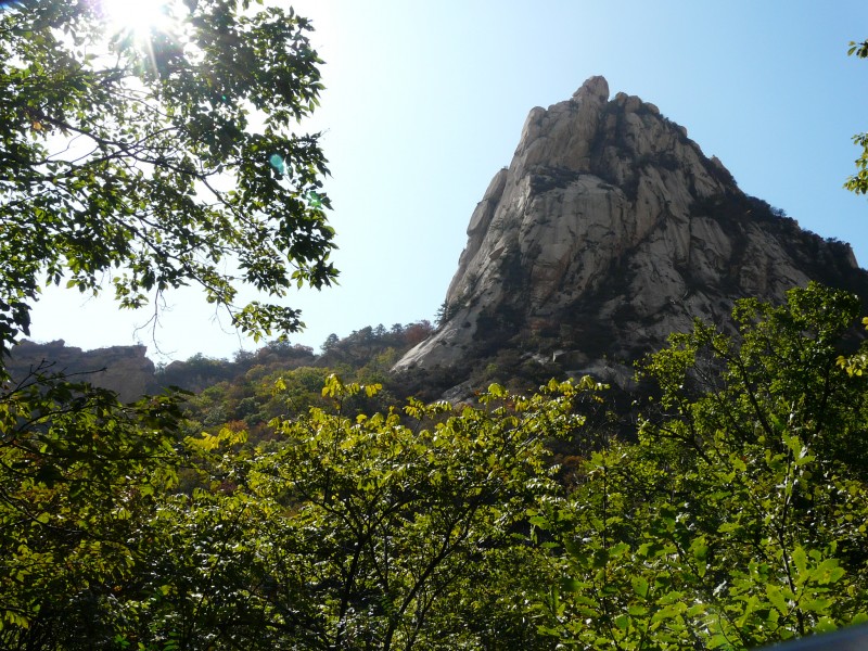 点击大图看下一张：祖山风景图片