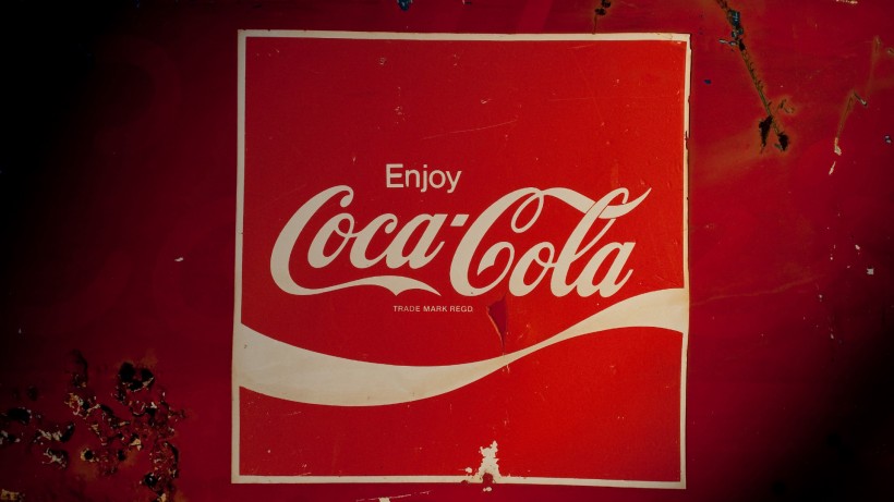 点击大图看下一张：可口可乐经典标志图片