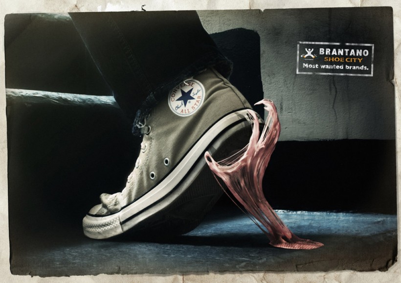 点击大图看下一张：鞋的创意海报图片