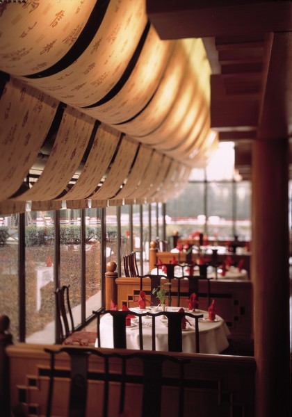 点击大图看下一张：中国北京国贸饭店餐厅图片