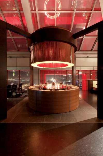 点击大图看下一张：北京亮餐厅装修设计图片