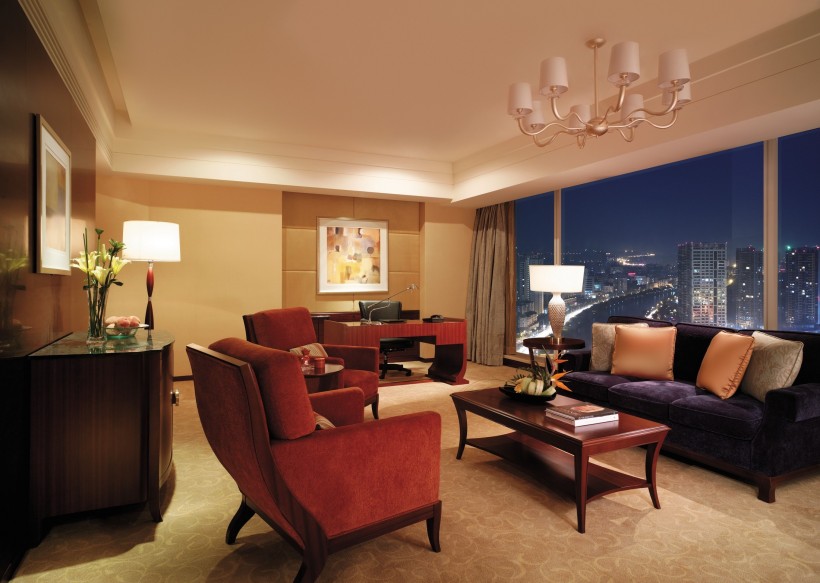 点击大图看下一张：成都香格里拉大酒店客房图片