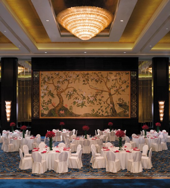点击大图看下一张：成都香格里拉大酒店宴会厅图片
