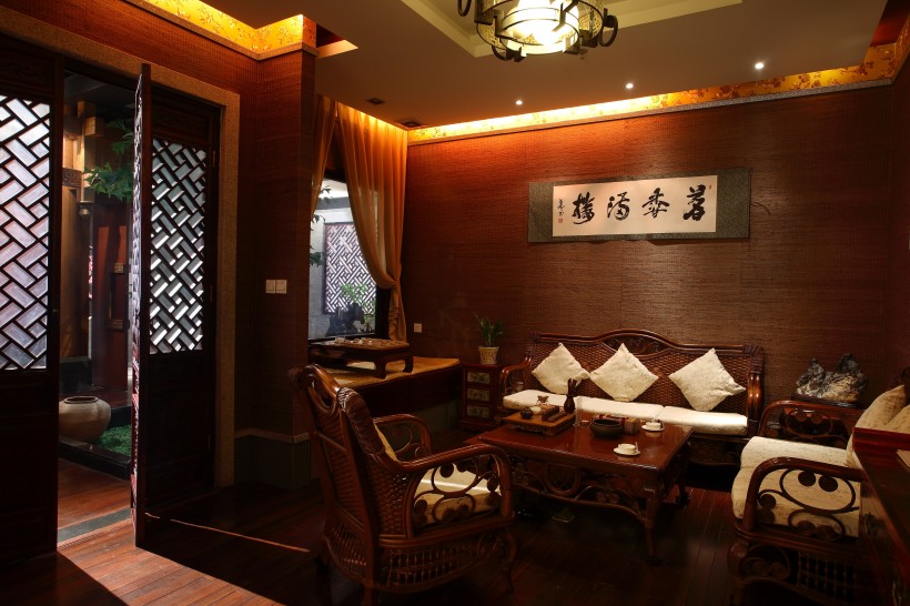 点击大图看下一张：包房