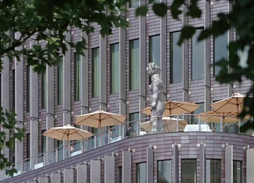 点击大图看下一张：德国柏林瑞士酒店图片