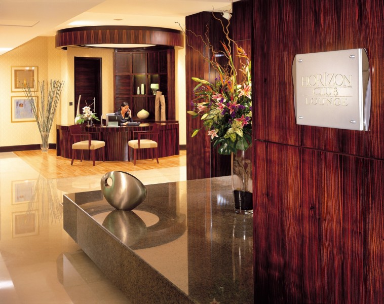 点击大图看下一张：迪拜香格里拉大酒店会议厅图片