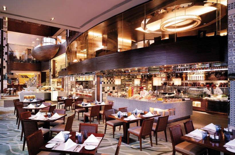 点击大图看下一张：广州香格里拉大酒店餐厅图片
