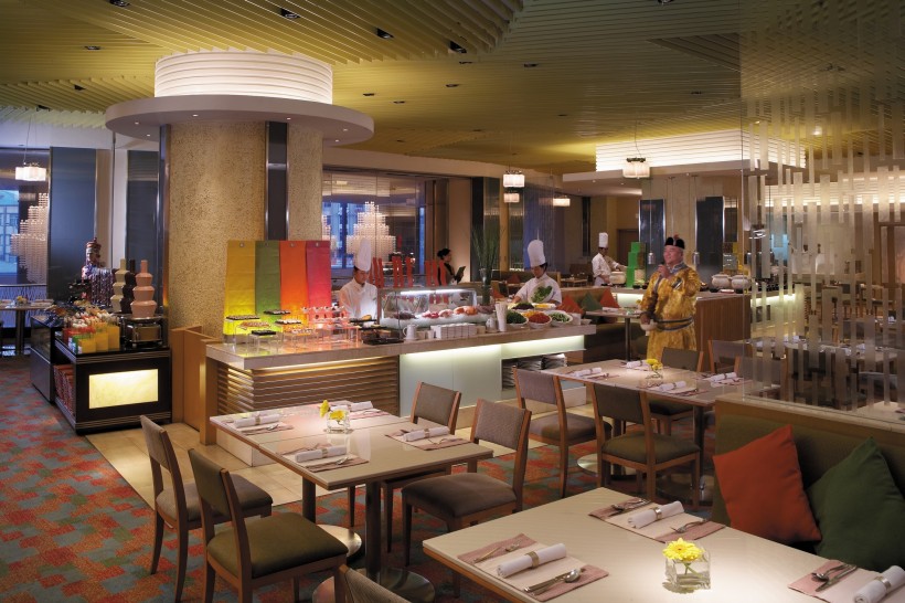 点击大图看下一张：呼和浩特香格里拉大酒店餐厅图片