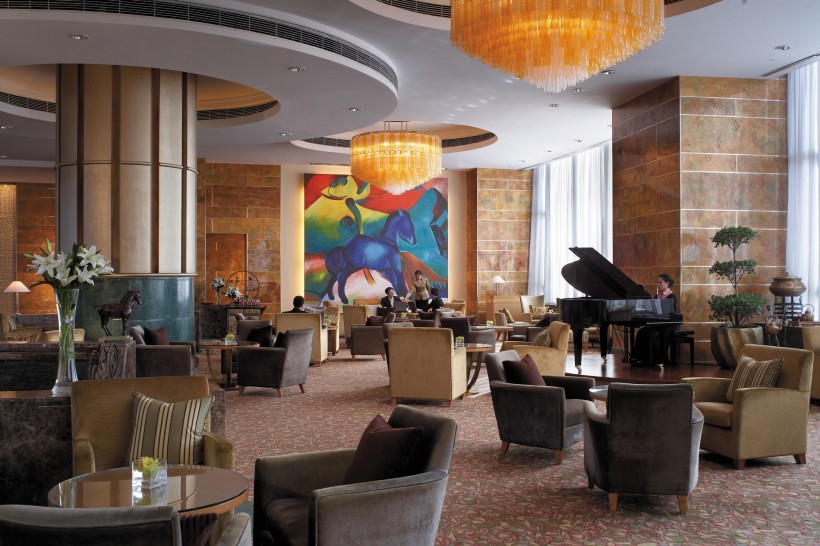 点击大图看下一张：呼和浩特香格里拉大酒店餐厅图片