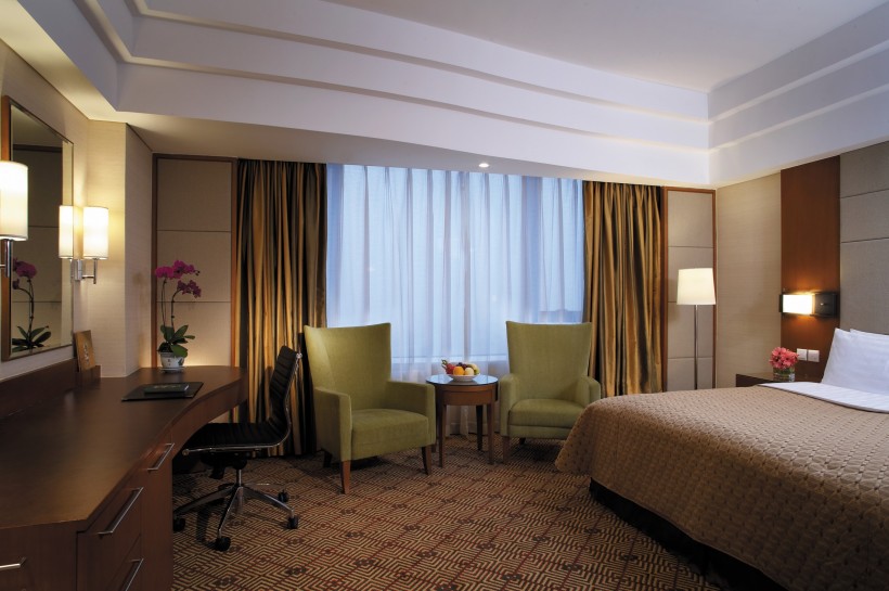 点击大图看下一张：呼和浩特香格里拉大酒店客房图片